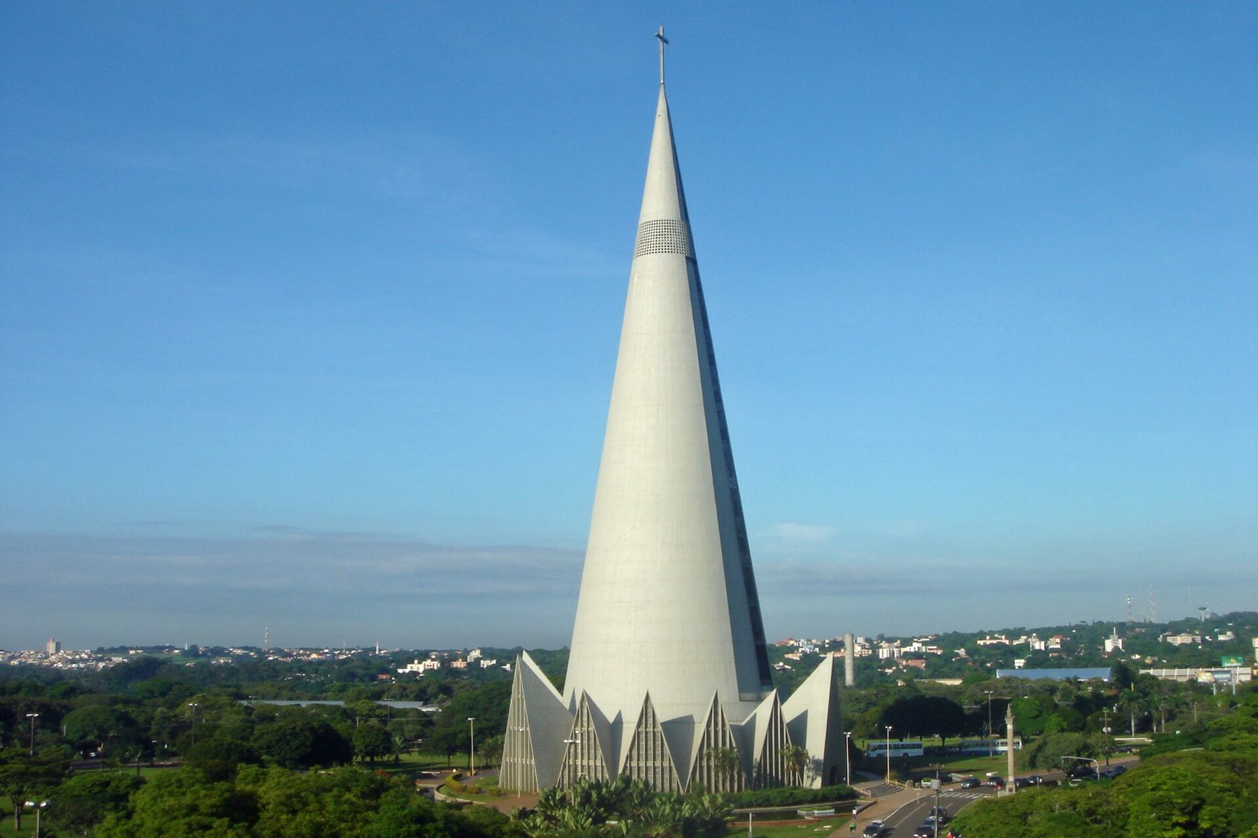 Catedral Basílica Menor Nossa Senhora da Glória, cartão-postal de Maringá